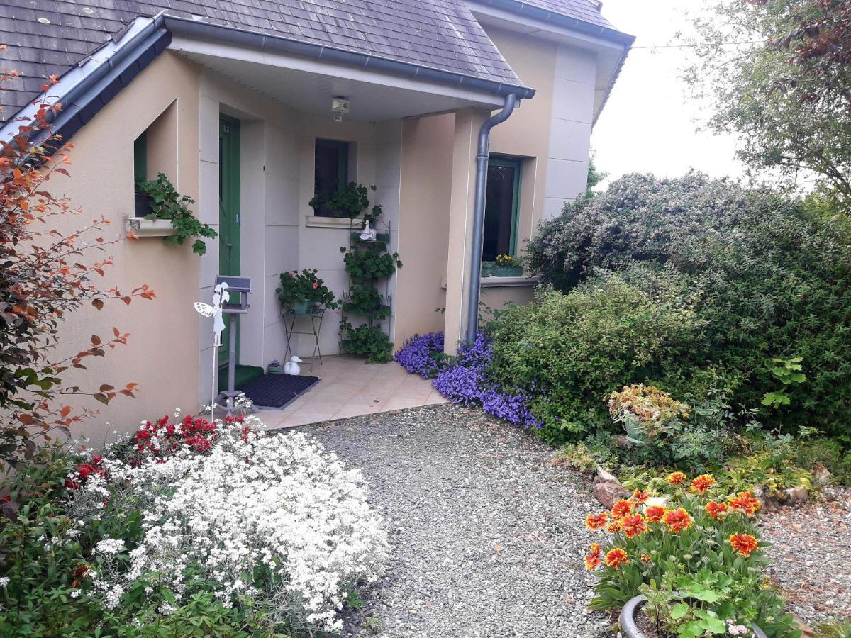 Chambre D'Hote Avec Piscine Couverte Coulaines Buitenkant foto